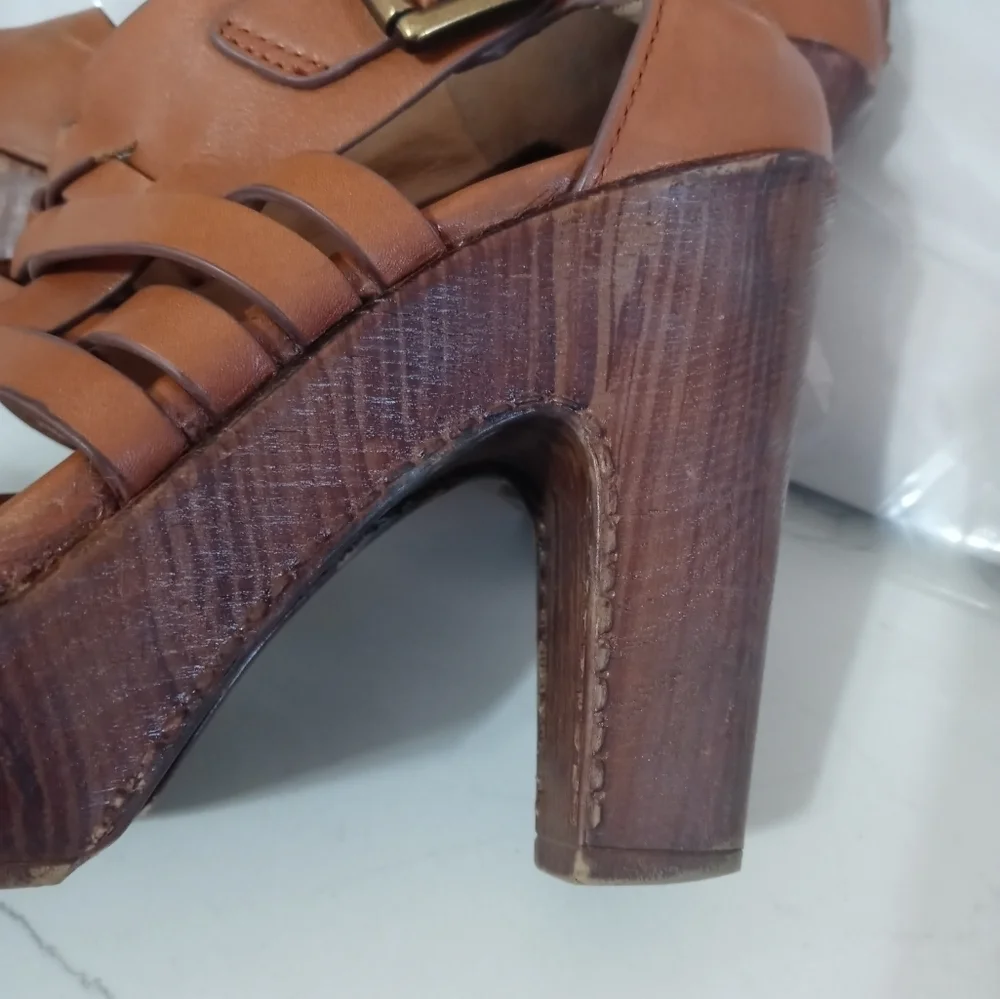 Sofft Ohana Wooden Platform camel Genuine Leather peep toe Heels 7.5